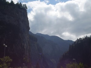 Vista dalla strada extraurbana 13 in Svizzera